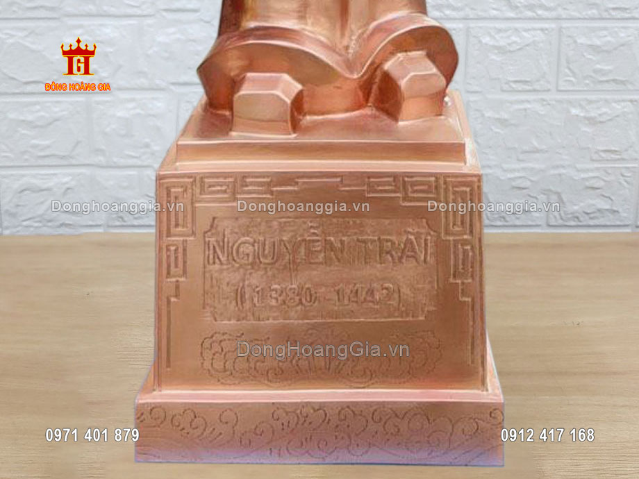 Đồng Hoàng Gia là địa chỉ đúc tượng Nguyễn Trãi bằng đồng uy tín